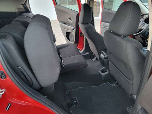 Used 2017 Honda HR-V LX image 15