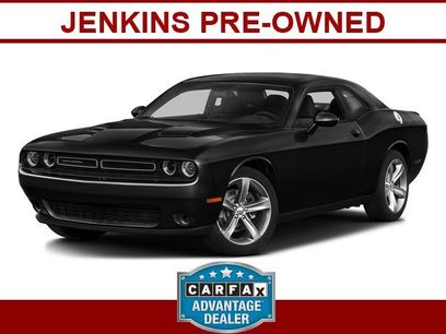Used 2016 Dodge Challenger SXT w/ Blacktop Package