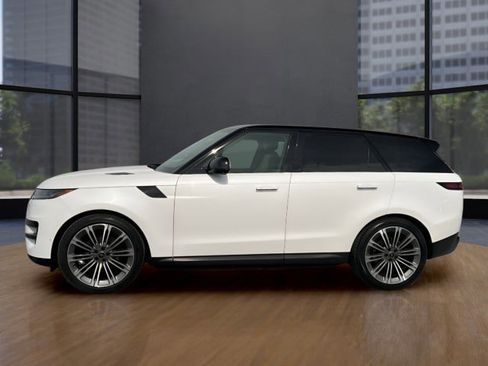 Used 2024 Land Rover Range Rover Sport SE image 13