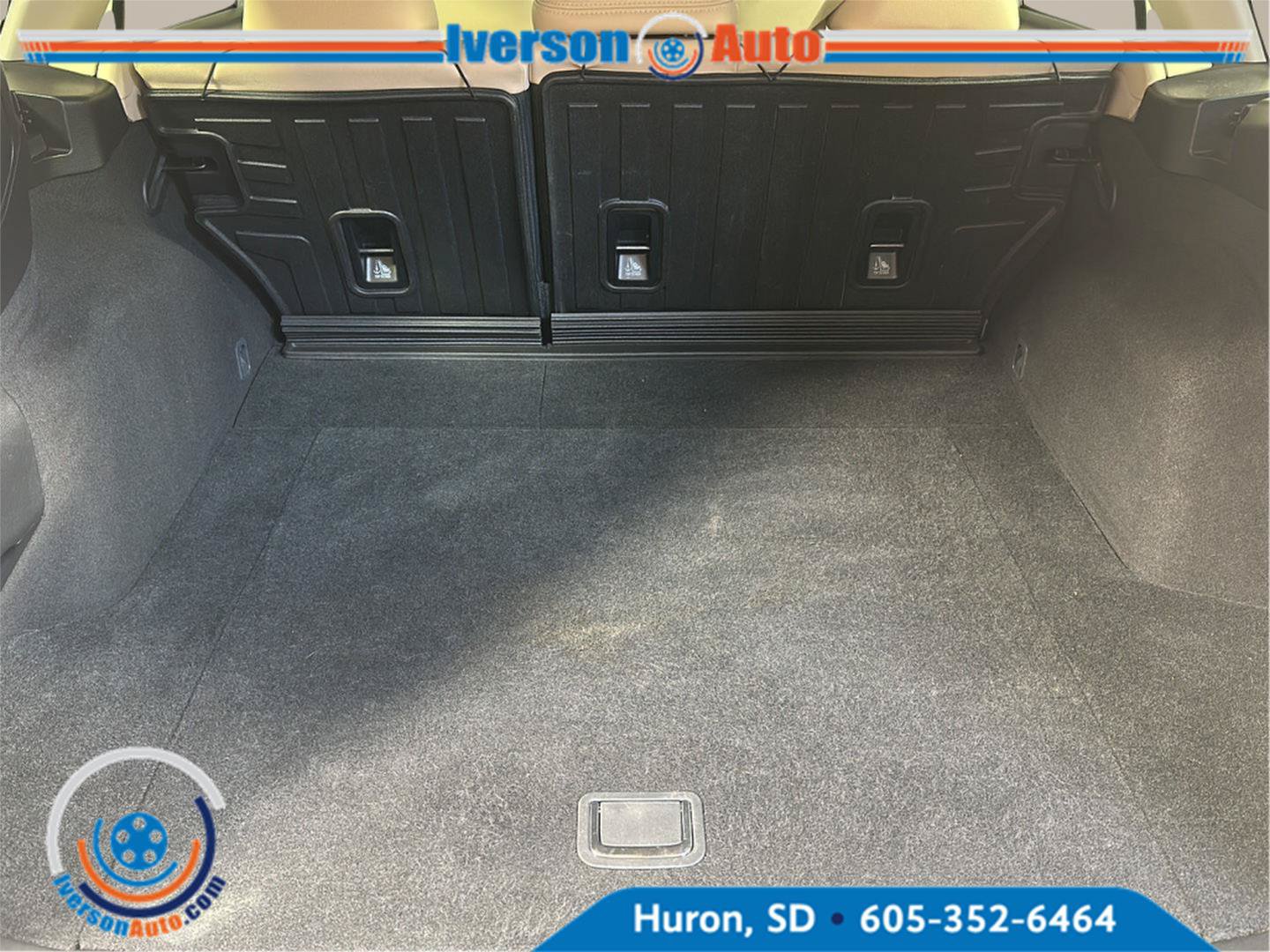 Used 2018 Subaru Outback 2.5i Limited AWD/4WD image 9