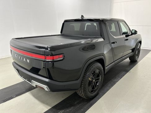 Used 2024 Rivian R1T Adventure Dual AWD/4WD image 5