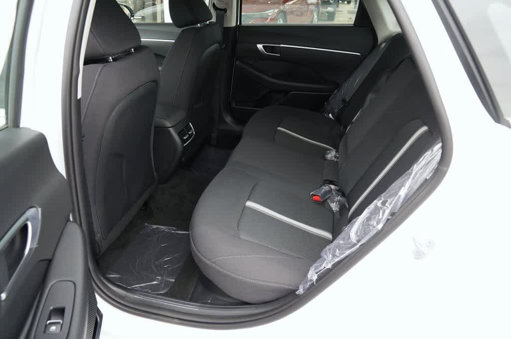 New 2026 Hyundai Sonata SEL FWD image 21