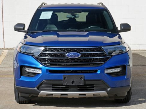 Used 2020 Ford Explorer XLT w/ Equipment Group 202A RWD image 41