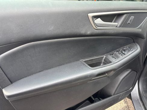 Used 2021 Ford Edge SEL w/ Convenience Package FWD image 9