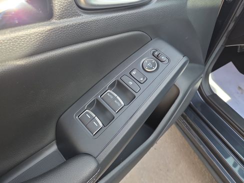 Used 2024 Honda Civic EX-L image 16