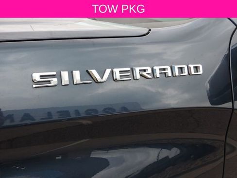 Used 2020 Chevrolet Silverado 1500 LT w/ Texas Edition RWD image 13