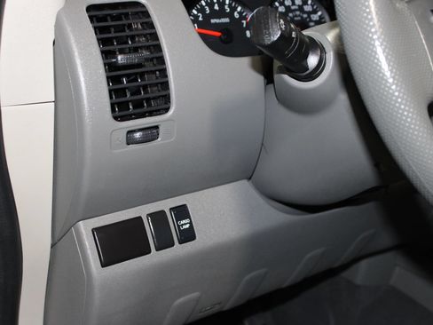Used 2020 Nissan Frontier S RWD image 20