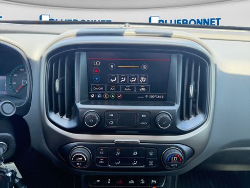 Used 2019 Chevrolet Colorado Z71 w/ Z71 Midnight Edition AWD/4WD image 15