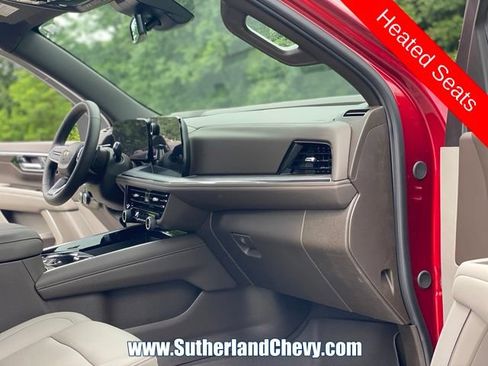 New 2026 Chevrolet Suburban LT w/ Comfort Package AWD/4WD image 20