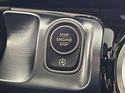 New 2026 Mercedes-Benz GLB 250 image 29
