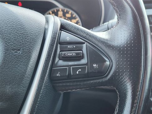 Used 2016 Nissan Maxima Platinum image 29