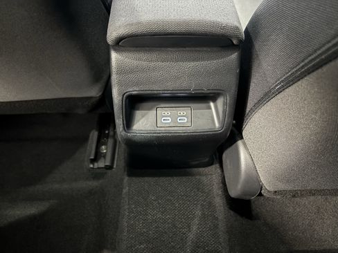 Certified 2024 Toyota Corolla LE image 8