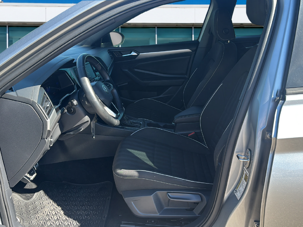 Used 2023 Volkswagen Jetta Sport FWD image 10