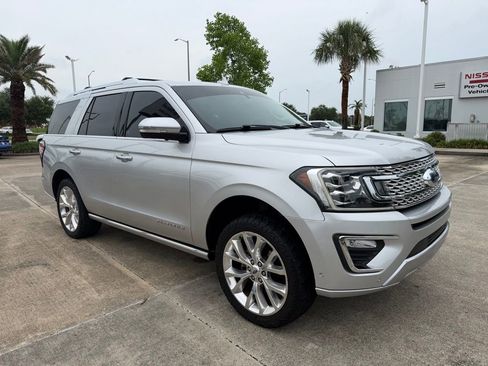 Used 2018 Ford Expedition Platinum RWD image 7