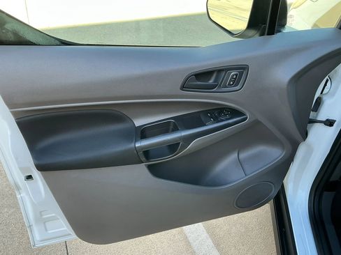 Used 2020 Ford Transit Connect XL FWD image 10