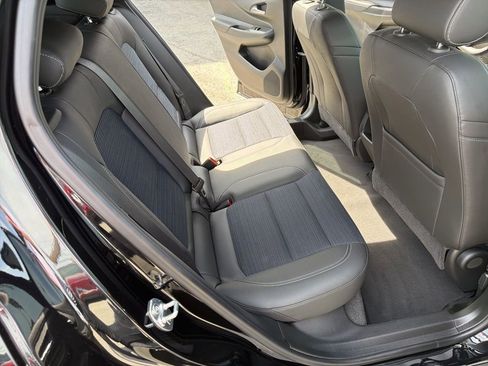 Used 2024 Buick Envista Preferred w/ Convenience I Package image 9