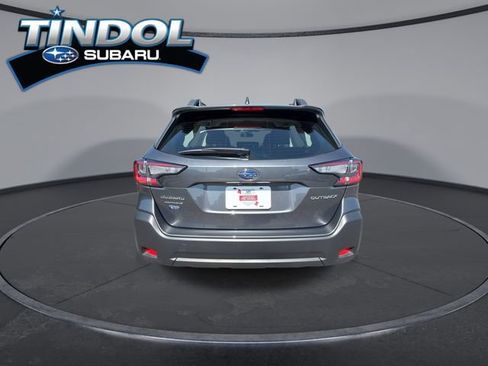 Certified 2025 Subaru Outback AWD/4WD image 7