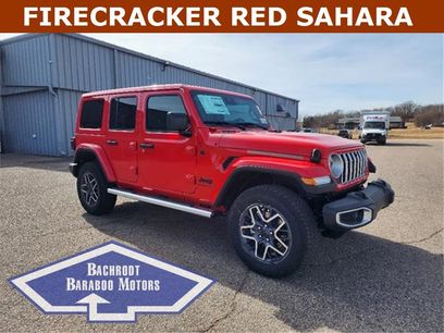 New 2025 Jeep Wrangler Unlimited Sahara w/ Dual Top Group
