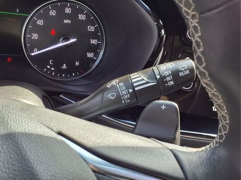 Used 2022 Buick Envision Avenir w/ Technology Package II image 22