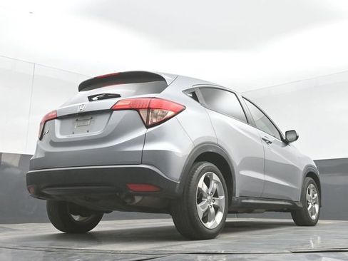Used 2017 Honda HR-V LX image 43