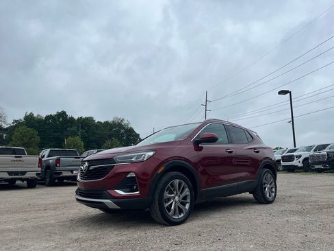 Used 2023 Buick Encore GX Essence w/ Experience Buick Package AWD/4WD image 2
