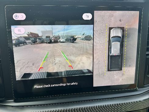 Used 2024 Ford F350 Platinum image 25