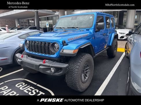 Used 2024 Jeep Wrangler Unlimited Rubicon image 1