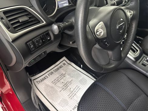 Used 2018 Nissan Sentra SR FWD image 27