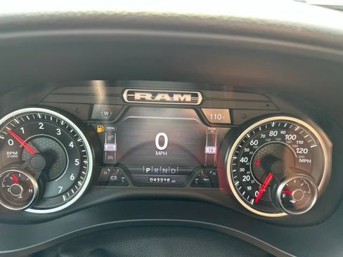 Used 2022 RAM 1500 Big Horn AWD/4WD image 18