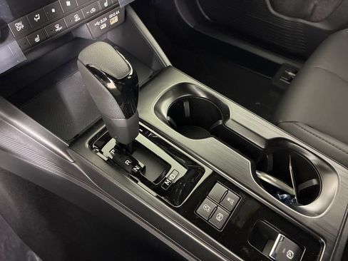 New 2026 Subaru Outback Premium image 21