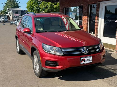 Used 2015 Volkswagen Tiguan SE AWD/4WD image 1