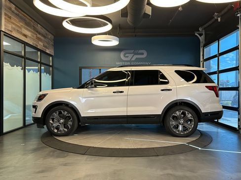 Used 2018 Ford Explorer Sport AWD/4WD image 6