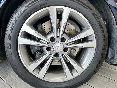 Used 2016 Mercedes-Benz E 350 Sedan image 18