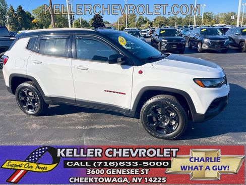 Used 2024 Jeep Compass Trailhawk w/ Trailhawk Convenience Group image 28