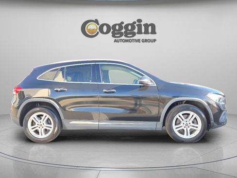 Used 2023 Mercedes-Benz GLA 250 w/ Premium Package image 7