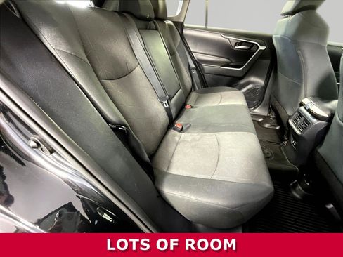 Used 2019 Toyota RAV4 XLE w/ Convenience Package AWD/4WD image 22