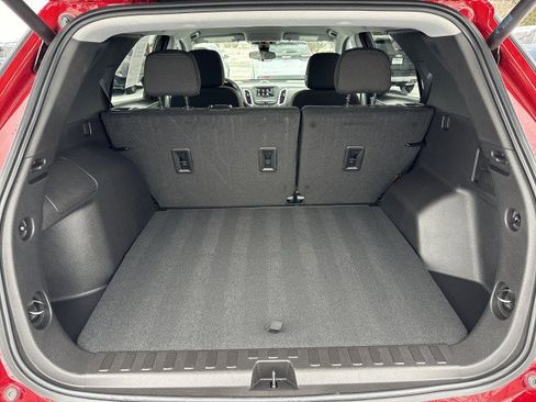 Used 2024 Chevrolet Equinox LT w/ LPO, Floor Liner Package image 19