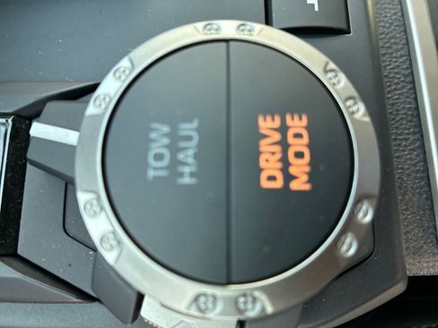 New 2026 Toyota Tacoma Limited image 39