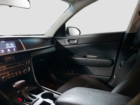 Used 2020 Kia Optima LX FWD image 21