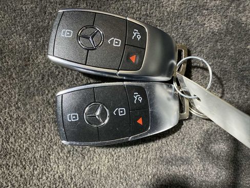 Used 2020 Mercedes-Benz GLE 350 4MATIC image 20