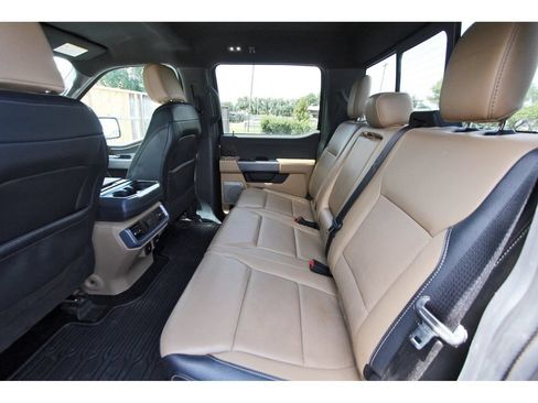 Used 2023 Ford F150 Lariat RWD image 14