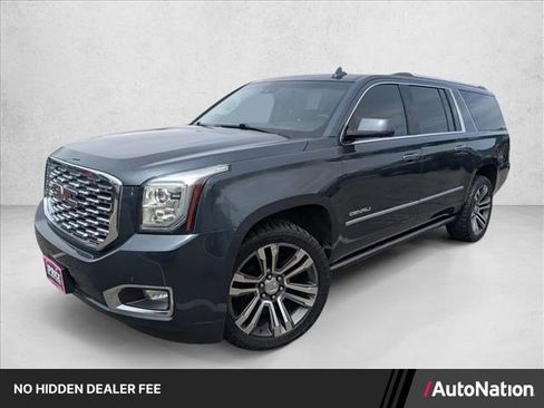 Used 2019 GMC Yukon XL Denali w/ Denali Ultimate Package AWD/4WD image 1