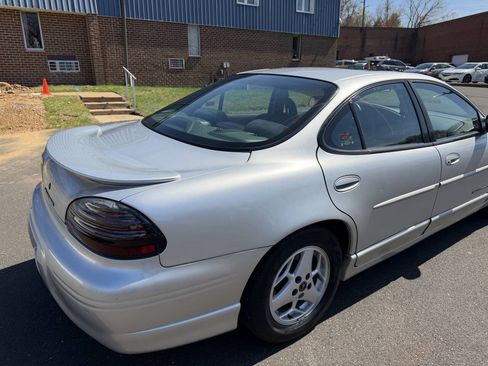 Used 2002 Pontiac Grand Prix GT FWD image 10