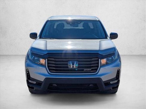 Used 2021 Honda Ridgeline Sport image 2