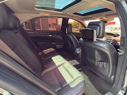 Used 2011 Mercedes-Benz S 550 4MATIC image 21