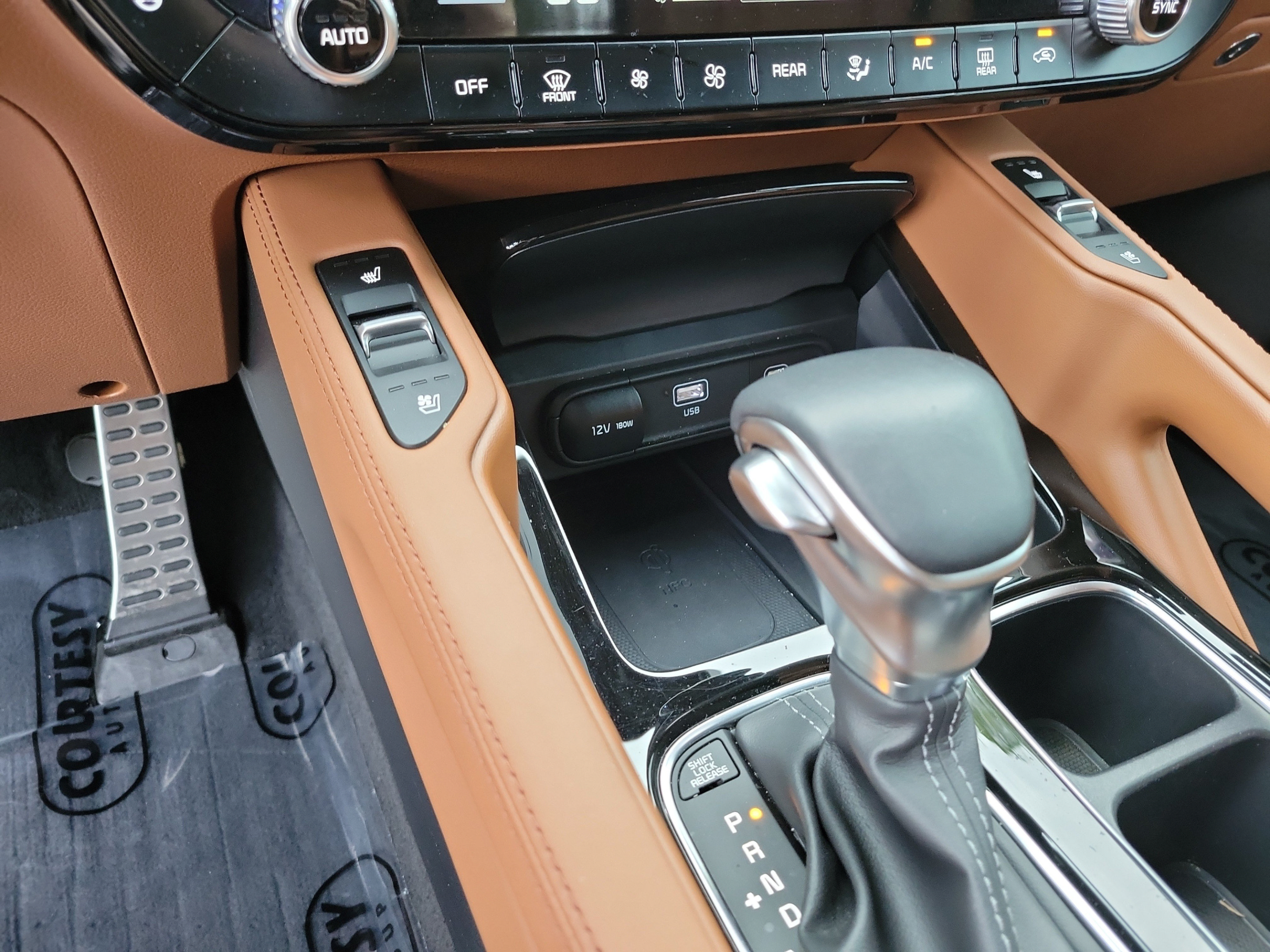 Certified 2024 Kia Telluride SX Prestige X-Line AWD/4WD image 20