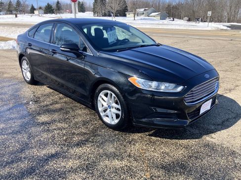 Used 2014 Ford Fusion SE image 7
