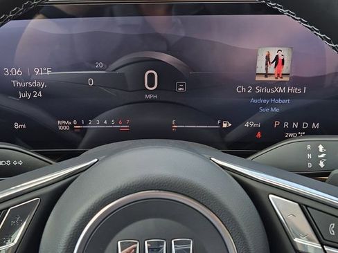 New 2025 Buick Envision Sport Touring image 11