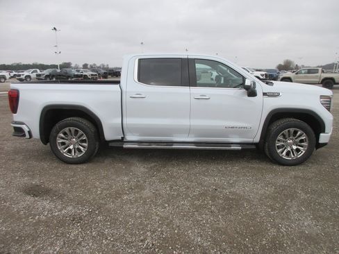 New 2026 GMC Sierra 1500 Denali image 3