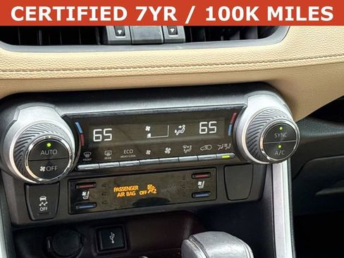 Used 2022 Toyota RAV4 Limited image 22